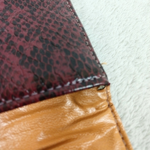 Shirl Miller LTD. Vintage Snakeskin Pattern Envelope Clutch Purse - Picture 9 of 9